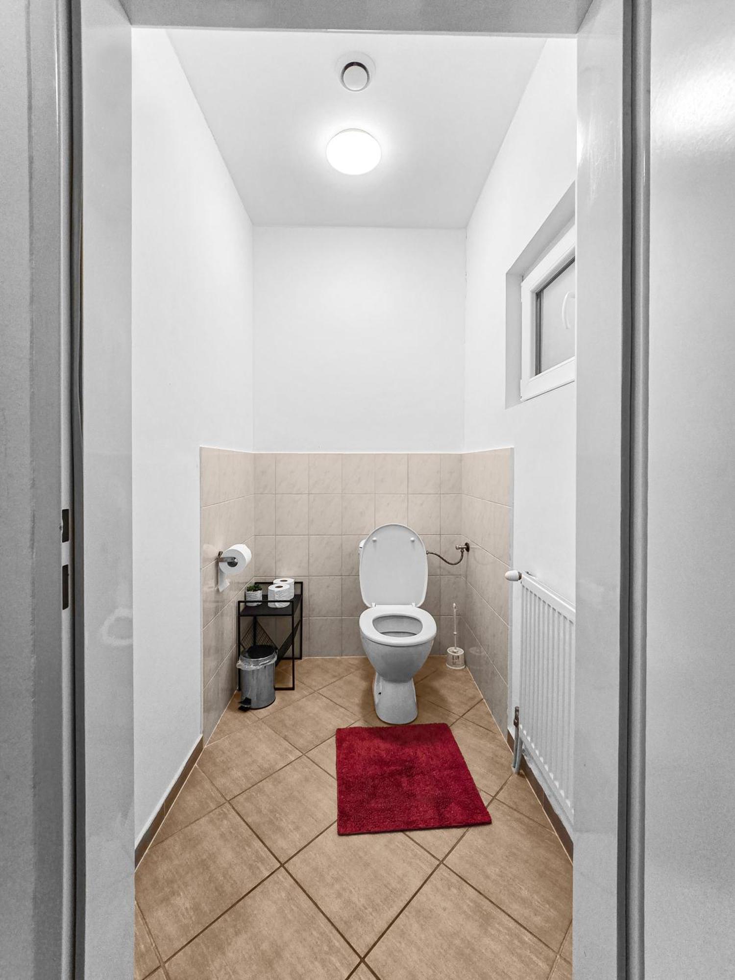 Three-Bedroom, Three King-Size Bed Retreat Wien Exteriör bild